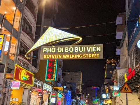 Phố Tây Bùi Viện – Nét độc đáo khu phố đêm náo nhiệt Sài Gòn